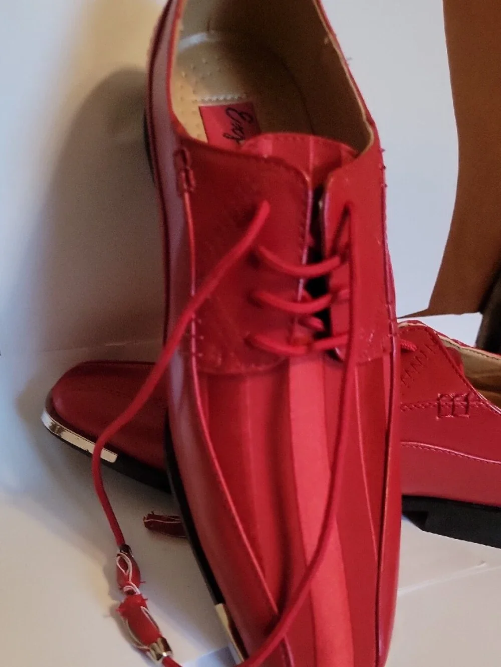 Expressions Red Men's Satin-Panel Derby Dress Shoes